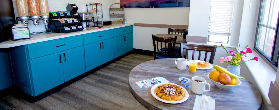 Breakfast room
